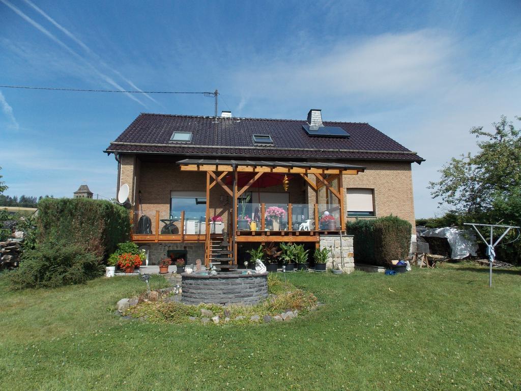 Ferienwohnung Inge Blum Müllenbach Buitenkant foto