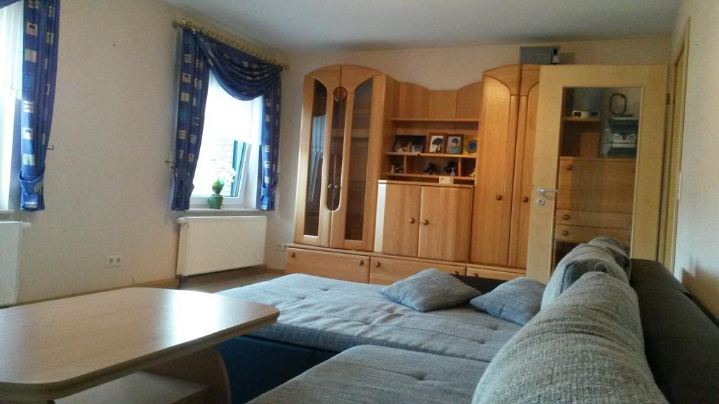 Ferienwohnung Inge Blum Müllenbach Buitenkant foto