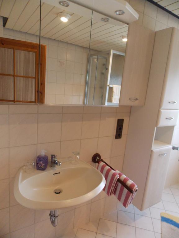 Ferienwohnung Inge Blum Müllenbach Buitenkant foto