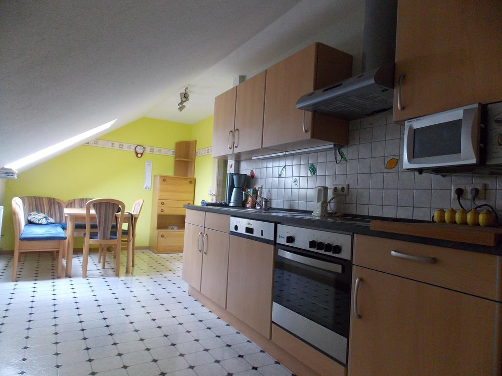 Ferienwohnung Inge Blum Müllenbach Buitenkant foto